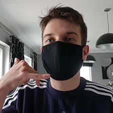 .dlaczego kamerzysta nie ściągnie maski łukasz wawrzyniak vs kamerzysta, friz 05 05 music video, youtube biznesmen 1h, nowa nieopublikowana piosenka kamerzysty hit. Polubienia 49 Komentarze 0 Kamerzysta Kamerzysta69 Official Na Instagramie Obserwujcie Kamerzysta69 Official Kruszwil In 2021 Vr Goggle Karina Pikachu