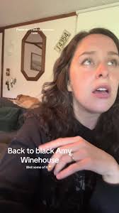Hope this doesn’t make anyones ears bleed hehe #singing #amywinhouse  #amywinehousebacktoblack #song #singer #sing