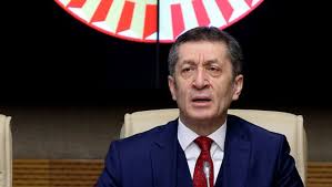 Milli eğitim bakanı adaylarından birisi olarak gösterilen ziya selçuk kimdir? Milli Egitim Bakani Ziya Selcuk Pilot Uygulama Subat Ayinda Basliyor Gundem Haberleri