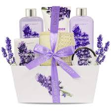 Mother's day gifts summer celebration & gift shop gift sets thank you gifts gifts by price. 24 Mother S Day Gift Basket Ideas Best Gift Baskets For Mother S Day For Every Mom