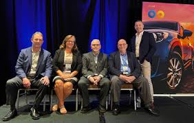 Topical Industry Issues Addressed During AkzoNobel Collision Industry  Experts Event