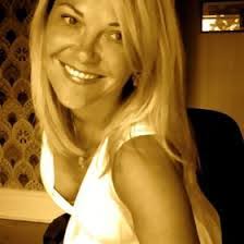 Veronica Dennison's Instagram, Twitter & Facebook