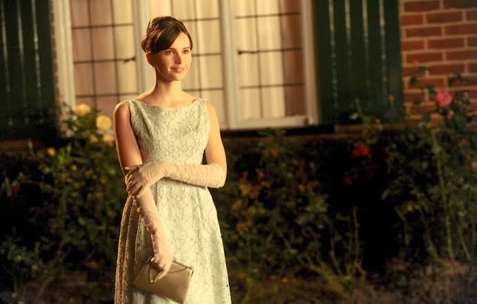 Felicity Jones on Playing Jane Hawking in The Theory of Everything | Vogue