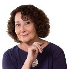 Patricia politzer kerekes tiene 69 años, es periodista de la universidad de chile y ha ejercido en distintos medios de comunicación, especializándose en entrevistas y análisis político. Patricia Politzer Wikipedia La Enciclopedia Libre