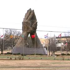 Oral roberts university sports news and features, including conference, nickname, location and official social media handles. Golden Eagles Junior Ashley Beatty Found Dead In Dorm Room Kokh