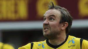 Bernt nikolai hulsker (born 9 september 1977) is a retired norwegian footballer as well as author, comedian, radio host, 1 and betting ambassador 2 he was born in den haag. Bernt Hulsker Stabaek Slik Mistet Han Stabaek Gullet