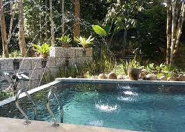 Keseluruhan rumah boleh menempatkan 14 org dewasa dengan selesa. Aman Dusun Orchard Farm Retreat Hulu Langat Mcc Outdoor