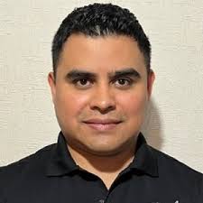 Benjamin Straub, Danfoss