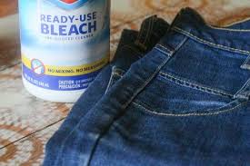 How To Lighten Denim Ehow Bleach Jeans Diy Faded Jeans Faded Denim