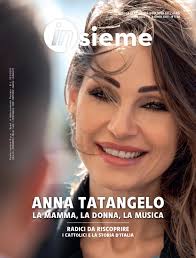 Anna Tatangelo: l'artista, la donna, la mamma