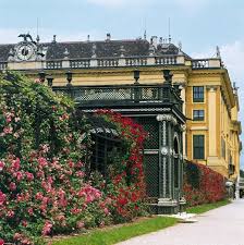 Schloss Schonbrunn Rosengarten Schloss Schonbrunn Wien Rosengarten