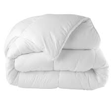 Vous n'aurez plus à hésiter entre une couette 200x200 ou une couette 220x240! Couette 140x200 Notre Comparatif Des Meilleures De 2021