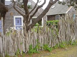 Cottages With Driftwood Fence My Friends House In Cannon Beach Zaun Garten Gartengestaltung Naturzaun