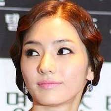 Han chae young prepares for her photoshoots by losing 6kg in 3 weeks! Who Is Han Chae Young Dating Now Husbands Biography 2021