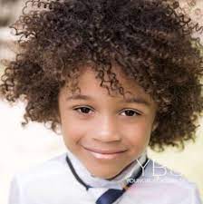 Bold Grown Out Hair This Is Really A Bold Look With Grown Out Long Curly Locks The Casual Hairstyle Requires Boy Hairstyles Boys Long Hairstyles Boys Haircuts