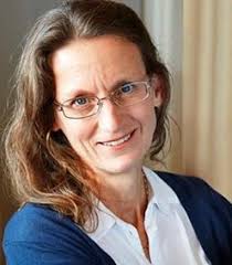 Congratulations to Dr Kirsten Finucane who became a Companion of the New  Zealand Order of Merit in the New Years Honours list. Kirsten, is one of  the paediatric surgeons at Starship and