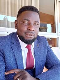 Good morning Koyinators another day to hype our fav 😍 💕 💗