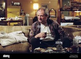 Art School Confidential Art School Confidential Year: 2006 - USA Jim  Broadbent Director: Terry Zwigoff Stock Photo - Alamy