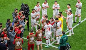 espn fc classy stuff from the netherlands as they gift goran pandev a personalized shirt on his 122nd and final match for his country. Igavphfmgau Xm