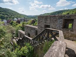 It is one of the rare towns in the rhineland region to have kept its medieval ramparts intact. Sehenswurdigkeiten In Bad Munstereifel Fotografieren Fotocommunity Fotoschule