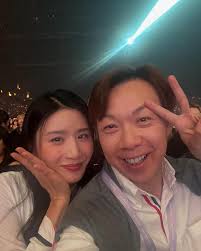 鄭紹康Francis Cheng added a new photo.