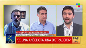 Si puso una gigantografía suya para cuando no habla, es el messi del zoom, tuiteó el periodista sebastián iñurrieta con una breve captura del video. Esteban Bullrich Hizo Su Descargo Tras Su Polemica Foto En La Sesion Youtube