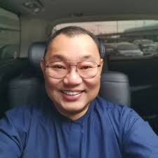 Namun dia sering sekali bolak balik di film indonesia. Selain Michael Ang Ini 10 Selebriti Malaysia Yang Telah Memeluk Islam Miss Viral Tv Info Artis Malaysia