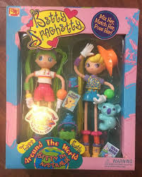 1999 Betty Spaghetti Doll Around The World In Australia Travel Set Ohio Art Nib Ohioart Dollswithclothingaccessories Betty Spaghetty Toy Craft Kit Betties