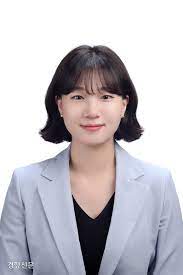 박성민(朴聖敏, 1959년 4월 19일 ~ )은 대한민국의 울산광역시 정치인이며, 제5·6대 울산광역시 중구청장과 제3·4대 울산광역시 중구의원을. On Eitet 0dsm