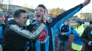 I sverige hade han framgångar med bk häcken och djurgårdens if. Kim Kallstrom Mannen Minnena Och Malen