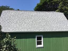 A bold, dimensional look, plus impressive durability. Owens Corning Oakridge Sierra Gray