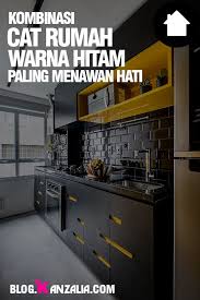 Masih ragu mengaplikasikan warna hitam pada bangunan rumah? Contoh Kombinasi Cat Rumah Warna Hitam Paling Bagus Di 2021 Rumah Warna Kombinasi Warna