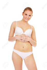 Retrouvez les tenues et accessoires femme districenter à prix imbattables, en ligne ou en boutique ! Tuba Repeter La Coupe De Cheveux Femme En Sous Vetement Blanc Missrubycombi Fr