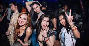 Kumpulan kabar berita harian terbaru tentang dunia malam yang harus kamu simak. Mike Schuett Home Facebook