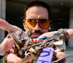 Brett Thompson, Rock Star Realtor