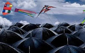 Ξεπλένουμε τις σταφίδες και τις βουτάμε για 3 λεπτά σε. 8limmeno Trihmero Exei O Kairos Oxi Omws Ki Emeis Kala Koyloyma Indrama