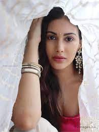 Model, t shirt, photography, actress, blue, fashion, spring, clothing, amyra dastur, neck, textile, photo shoot, abdomen, outerwear, sleeve, fashion design, blouse. 100 Amyra Dastur Hot Hd Photos Wallpapers For Mobile Download Whatsapp Dp 1080p 774x1026 2021