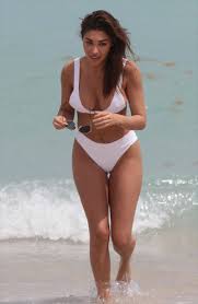 Chantel Jeffries Cameltoe in Wet White Bikini - Taxi Driver Movie