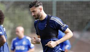Fenerbahçe, 24 yaşındaki santrforla 3+1 yıllık sözleşme imzaladı. Kemal Ademi Den Itiraf Her Mactan Once Dua Okuyorum Fenerbahce Haberleri Haber7
