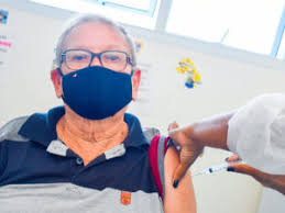 Para realizar um agendamento, clicar em novo agendamento e escolher o serviço desejado dentre as opções disponíveis de serviços e locais de atendimento. Agendar Vacina Noticias