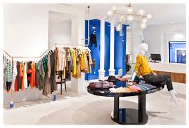 Pin Di Retail Window Dressing