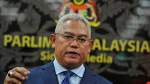 Bagi menteri kesejahteraan bandar, perumahan dan kerajaan tempatan tan sri noh omar berterima kasih kepada kerajaan. Noh Omar Barred From Dewan Rakyat For 3 Days Opposition Mps Walk Out