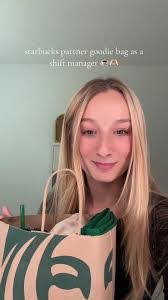 Aisha Hope's Instagram, Twitter & Facebook