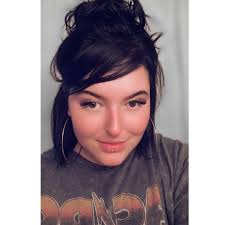 The inventor of the Peanut Butter Pump says it easily attaches to a  standard 40 oz jar of peanut butter and dispenses the nut butter without  using knives or spoons. Skippy, Jif