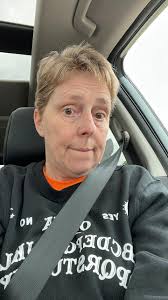 I want your opinion about this lady cut! 😍❤️