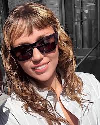 Q. Why don't Penguins like Rock Music? A. Because they only like Sole. With  thanks to McVities.