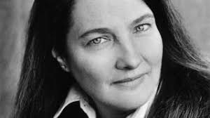 Timothy Snyder: "No veo problema en llamar a Trump y Vance fascistas"