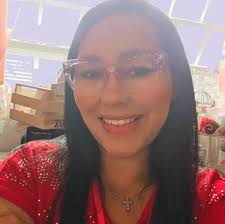 Qué significa el reflejo “.3” en los tintes? ¿Dorado Nacarado o Verde?  🖱Aprende más sobre colorimetría aquí: https://cutt.ly/Jenxl3Yu . . . . . .  . . #colorimetria #teoriadelcolor #acertijos #peluqueria #hairdresser