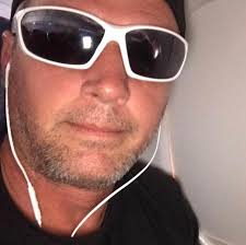 What is the best angle grinder in your opinion and why?