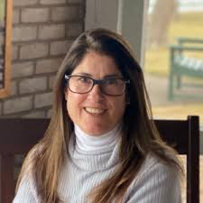 Annie Caserta, Guest Services